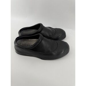 Merrell Men's Moc Pro Grip Black Leather Slip On Clogs Size 8